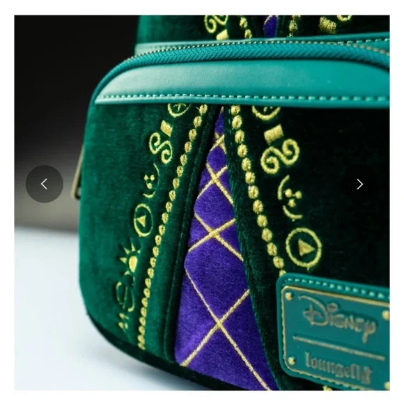 Loungefly Disney Hocus Pocus Winifred Sanderson Cosplay Mini Backpack Exclusive - Picture 4 of 11